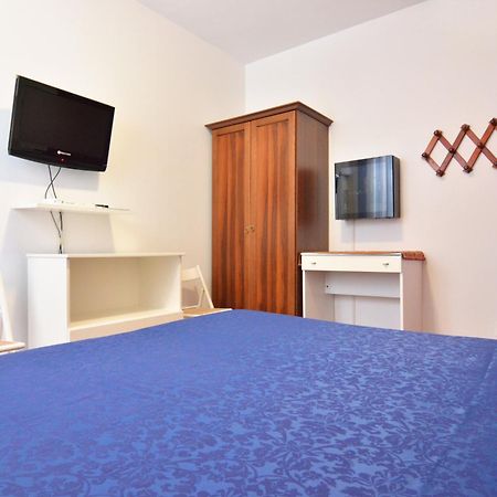 Hotel Galassi Нумана Екстериор снимка