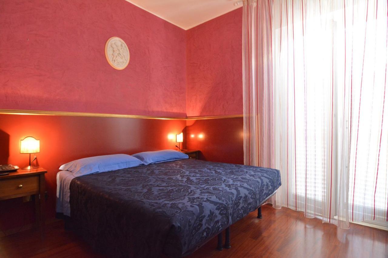 Hotel Galassi Нумана Екстериор снимка